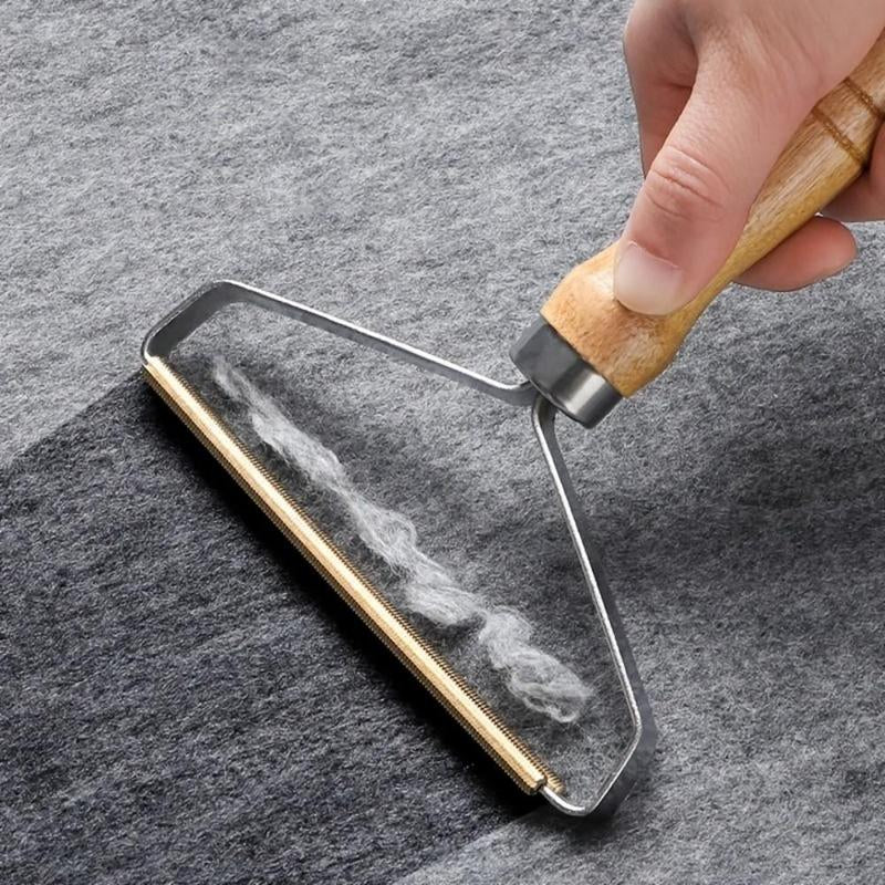 Reusable Pet Hair Remover: Wooden Handle Lint Tool